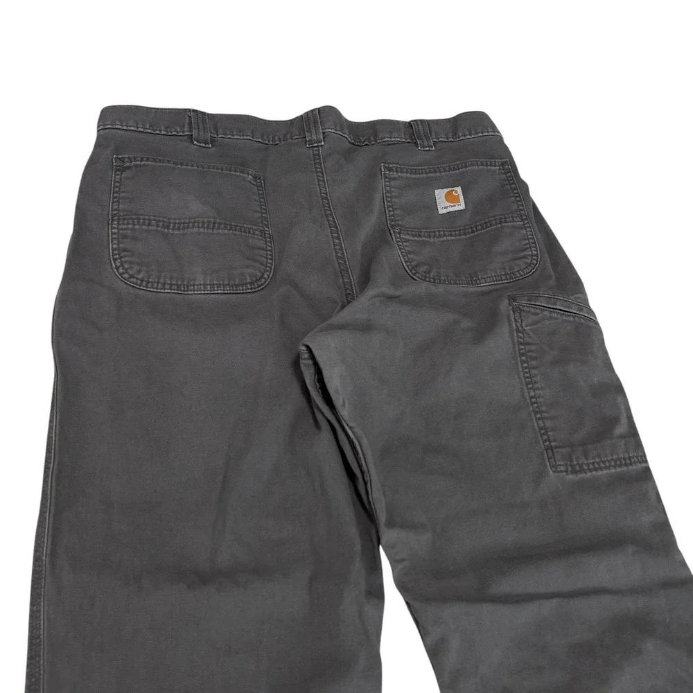 Carhartt relaxed fit